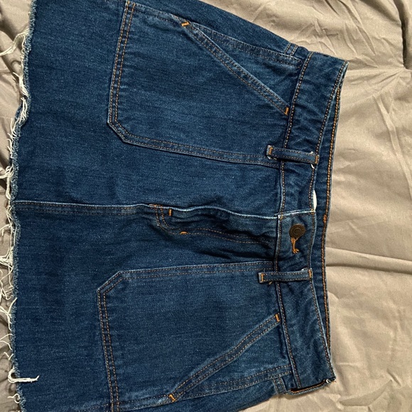 Blue denim skirt - Picture 2 of 2